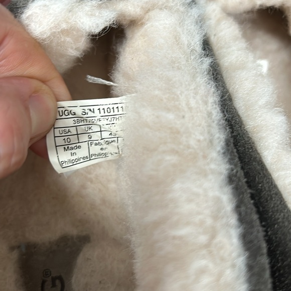 UGG men’s Ascot Slipper size 10 greenish color fleece lining - Picture 9 of 16